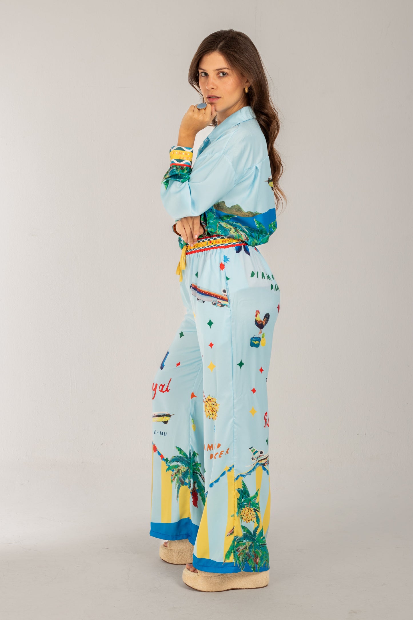 Conjunto Mona