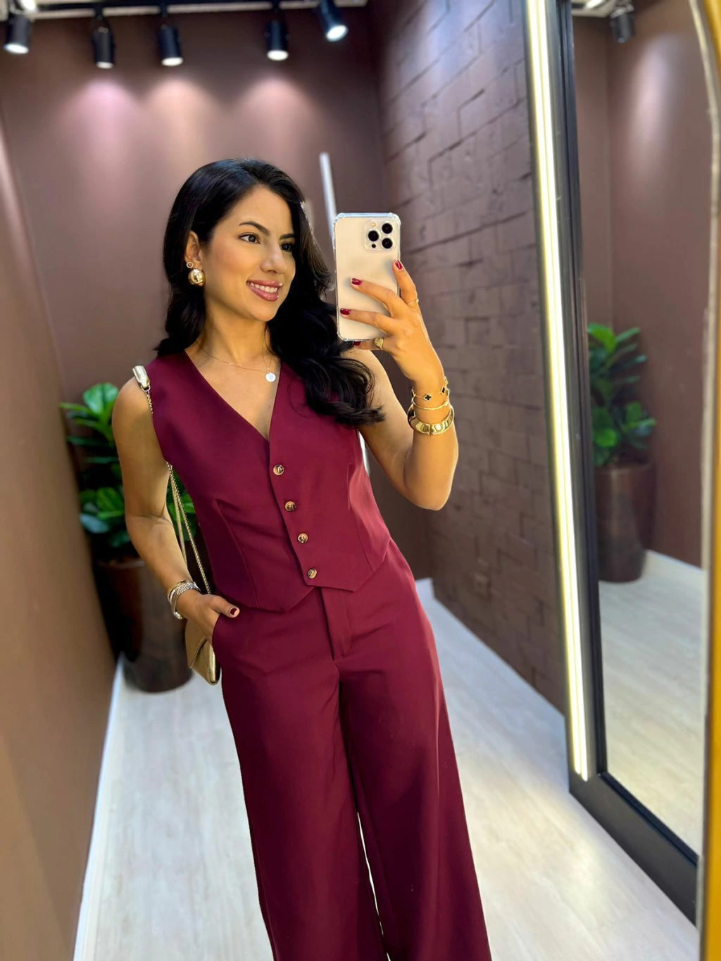 Conjunto Mônica Garcia