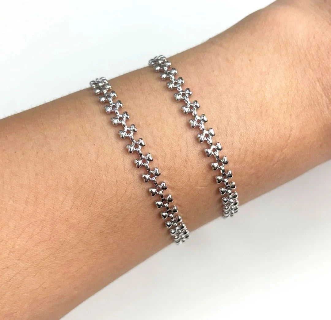 Pulseira Mini Corações