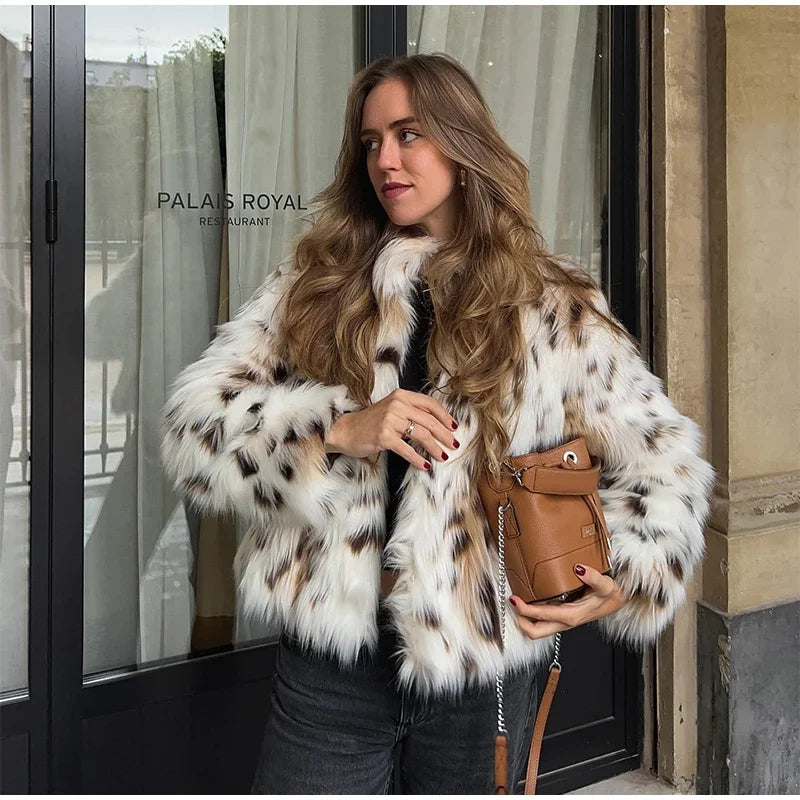 Casaco Peluciado Lissy